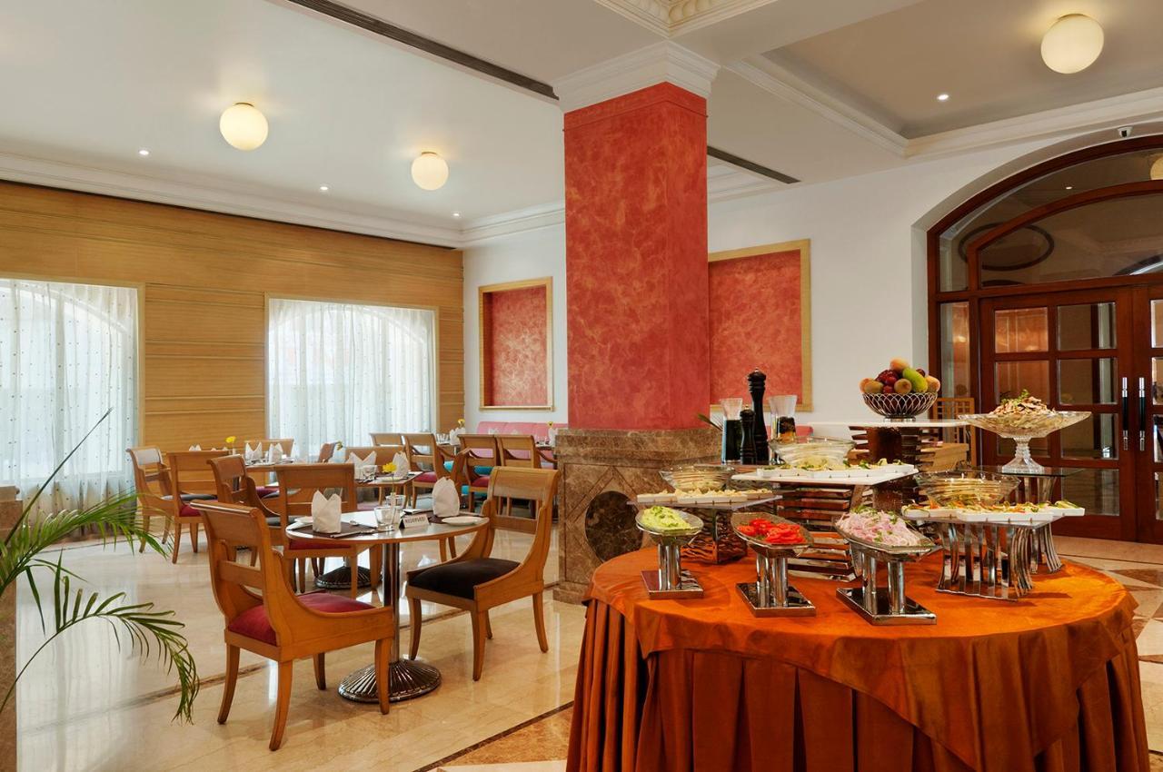 Hotel India Awadh Lucknow Zewnętrze zdjęcie