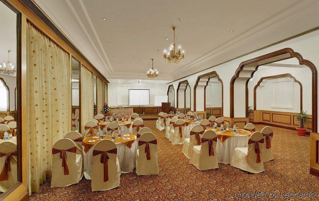 Hotel India Awadh Lucknow Zewnętrze zdjęcie