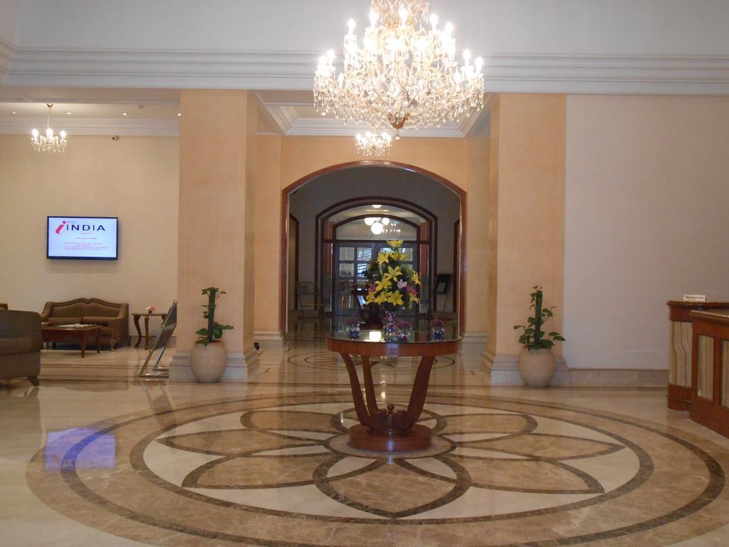 Hotel India Awadh Lucknow Zewnętrze zdjęcie